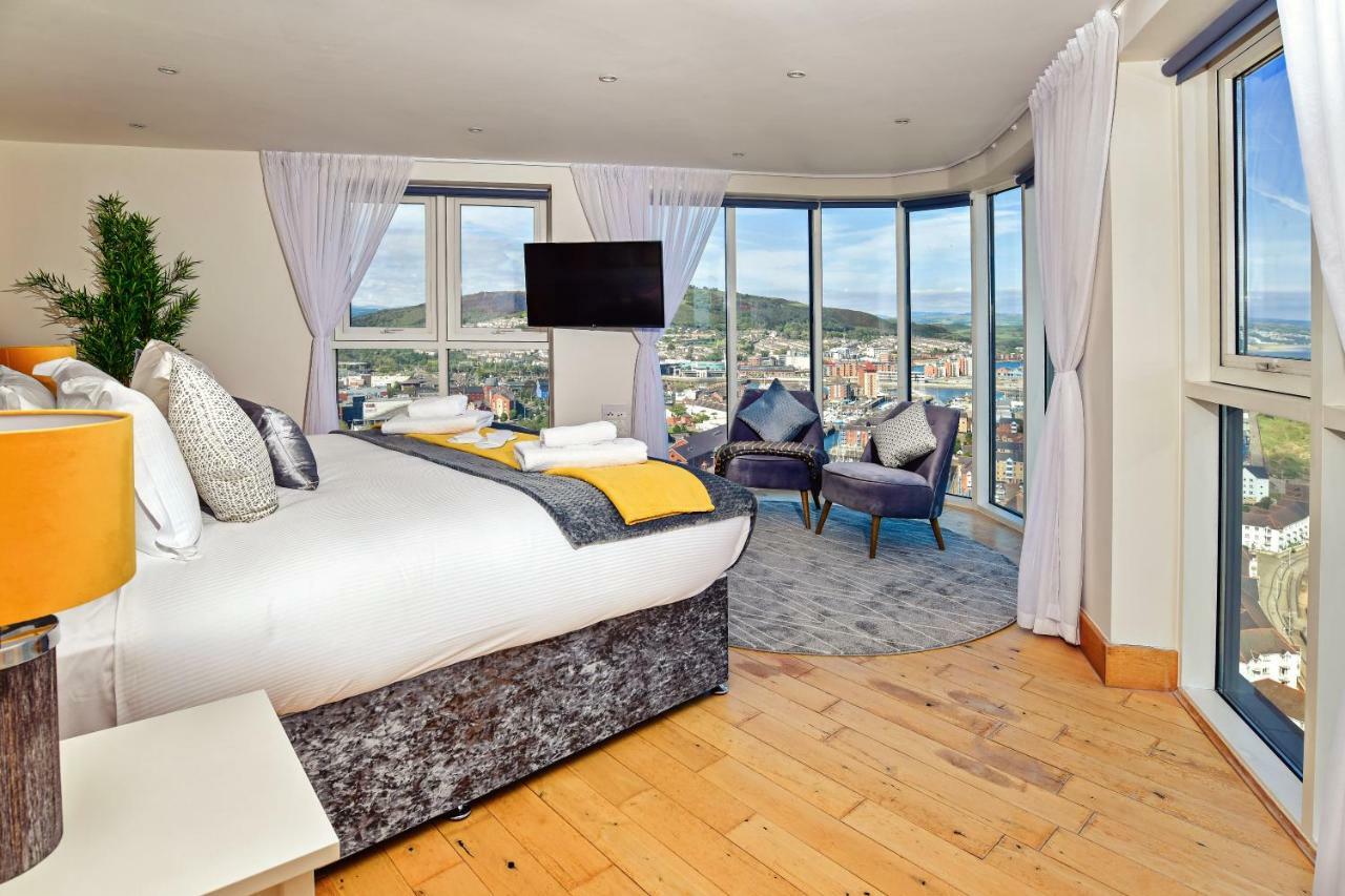 Just Stay Wales - Meridian Quay Penthouses Swansea Ngoại thất bức ảnh